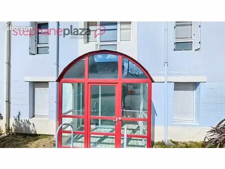 local commercial 64 m² douarnenez