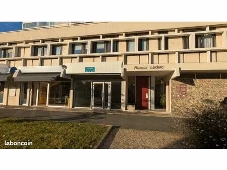 local commercial à louer sur langon 35 m2