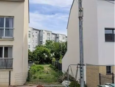 terrain constructible rennes proche place des lices