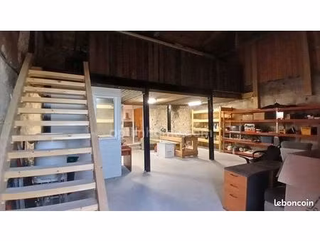 bureaux 145 m²