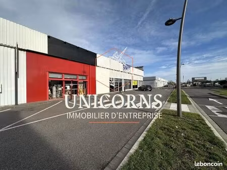 local commercial 280 m²