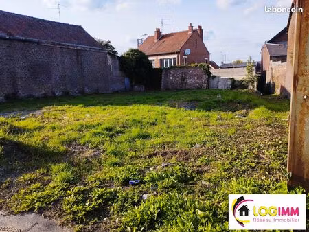 terrain 330 m² onnaing