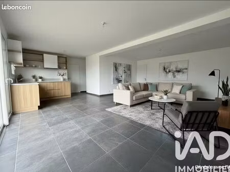 maison 6 pièces 135 m²