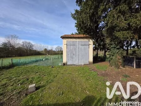 parking/box parthenay