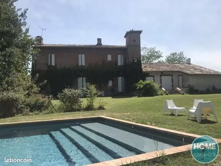 chateau 8 pièces 280 m²