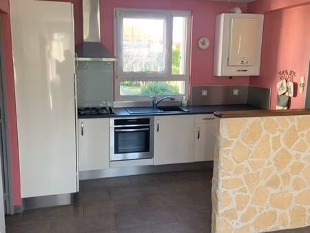 vend jolie petite maison