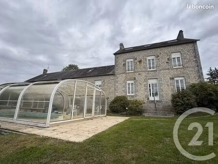 maison 10 pièces 293 m²