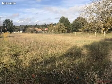 terrain 3581 m² lombron