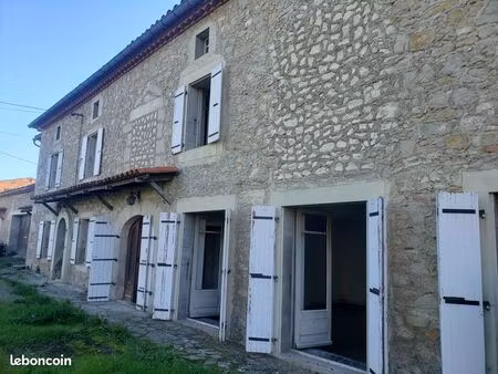 grande maison en pierre à rénover