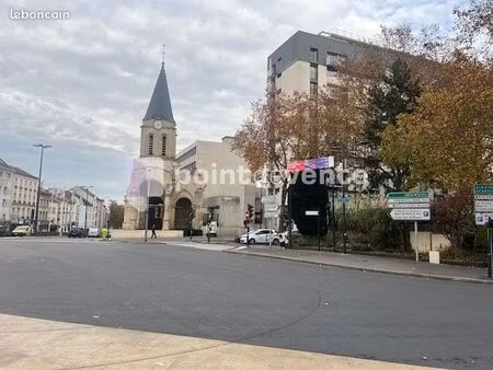 service immobilier 55 m²