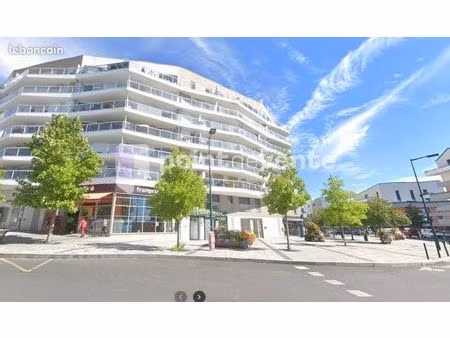 boulangerie/pâtisserie 164 m²