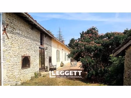 maison 10 pièces 280 m²