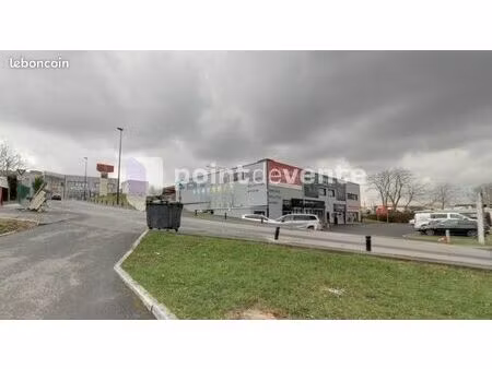 local commercial 387 m²