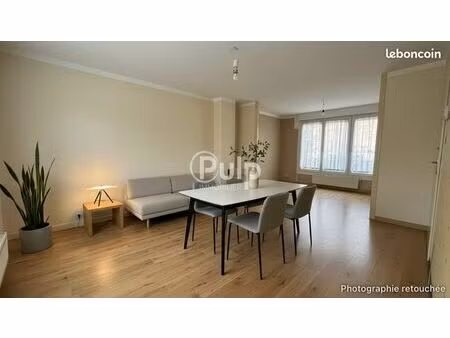maison 5 pièces 82 m²