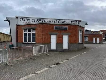 espace de bureaux à fort potentiel de 21 m²