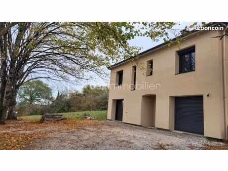 maison 5 pièces 136 m²