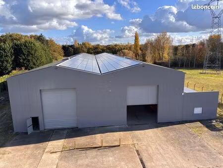 local industriel / surface de stockage / box