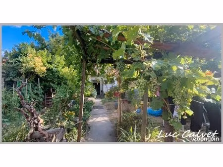 immeuble 6 pièces 350 m²