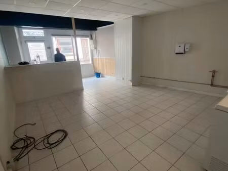 loue bureau ou local commercial