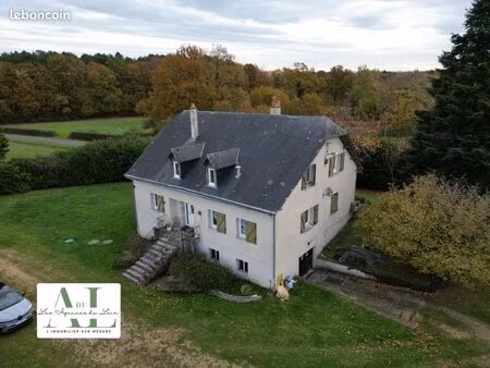 propriété 9 pièces 235 m²