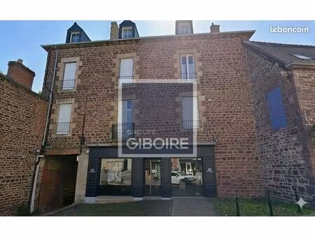 local commercial 63 m²