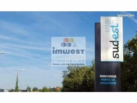 local d'activité 360 m²