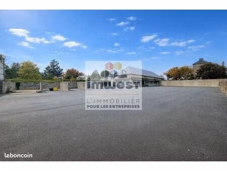 local d'activite 440 m² montgermont