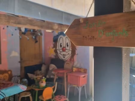 vendredi bar restaurant