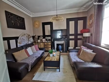 maison 6 pièces 176 m²