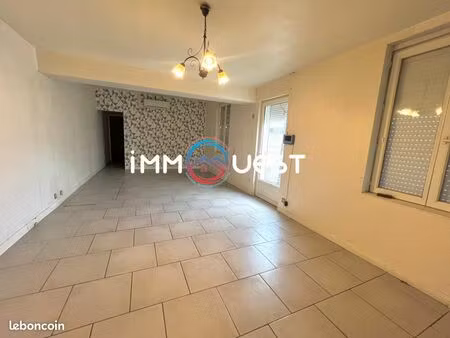 maison 2 pièces 70 m²