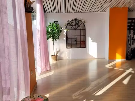 local : nutrition  sport  méditation ...