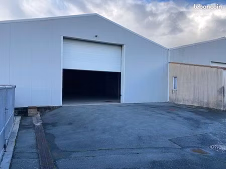 local hangar stockage