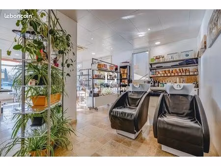 local commercial 146 m²