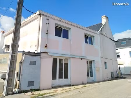 immeuble 252 m² locmiquélic