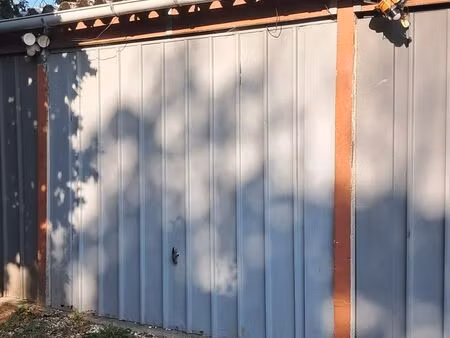 garage fermé 13 25 m² – le plessis-bouchard (95130)