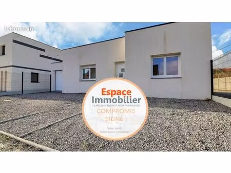 pavillon 4 pièces 80 m²