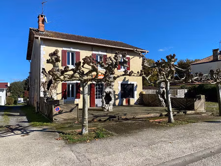 maison laluque 4 pièce(s) 215 m2
