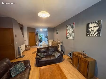 leers maison 1930 à proximité du centre-ville