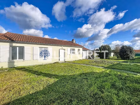 maison plain-pied-centre moncoutant sur sevre