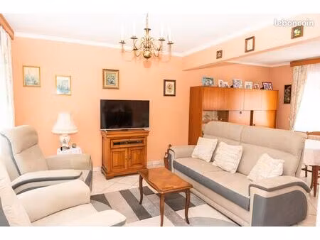 ? maison 5 pièces avec grand jardin + cave + garage – pecquencourt