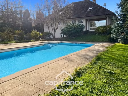 maison à vendre 8 pièces beaufort (39)