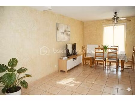 maison de village de 93 m² à villeneuve-saint-germain