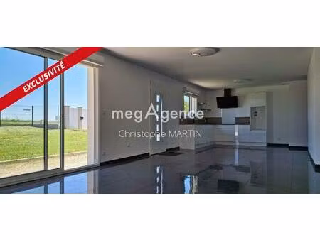 thenay sur un terrain de 855 m² maison de 81 m² plein pied