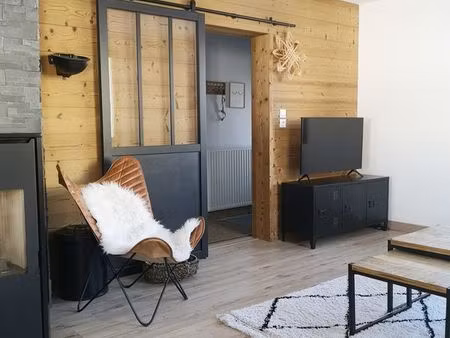 maison de village rénovée – 10 min la plagne / montalbert – 4 chambres – garage – vue mont