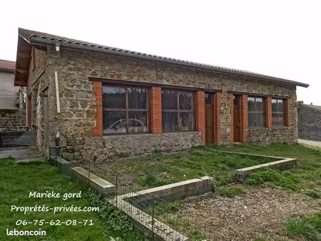 maison 9 pièces 129 m²