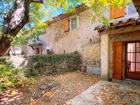 maison de charme dans la campagne cévenole
