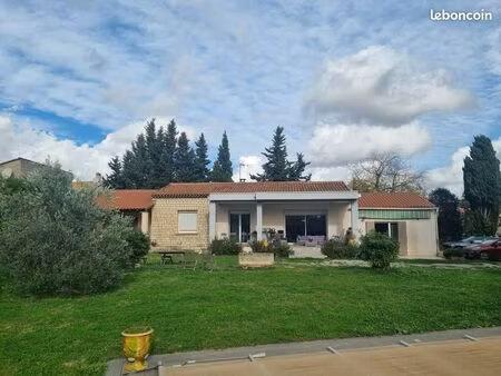 villa située au coeur de tavel