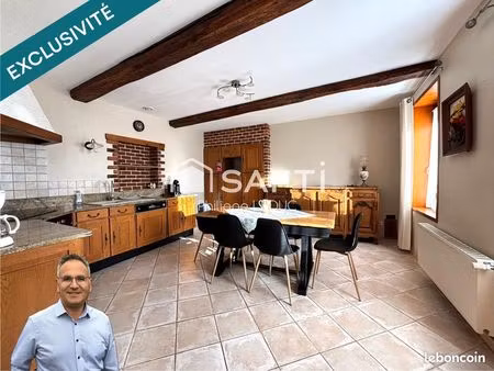 propriété 5 pièces 125 m²