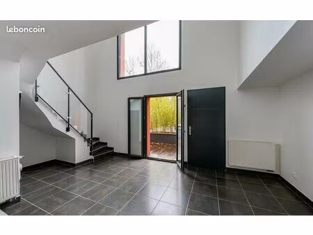 appartement 4 pièces 98 m²