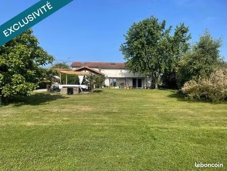 propriété 7 pièces 230 m²